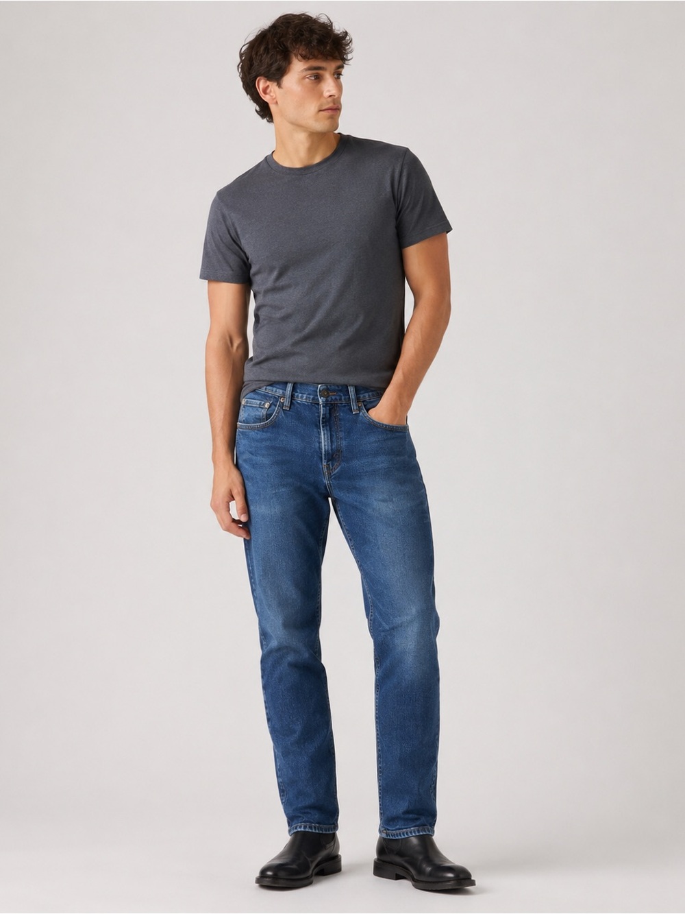 Leviâs Menâs W31 L32 Blue Slim Straight Leg Jeans Medium Wash Denim